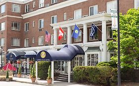 Capitol Plaza Hotel Montpelier Tapestry Collection By Hilton