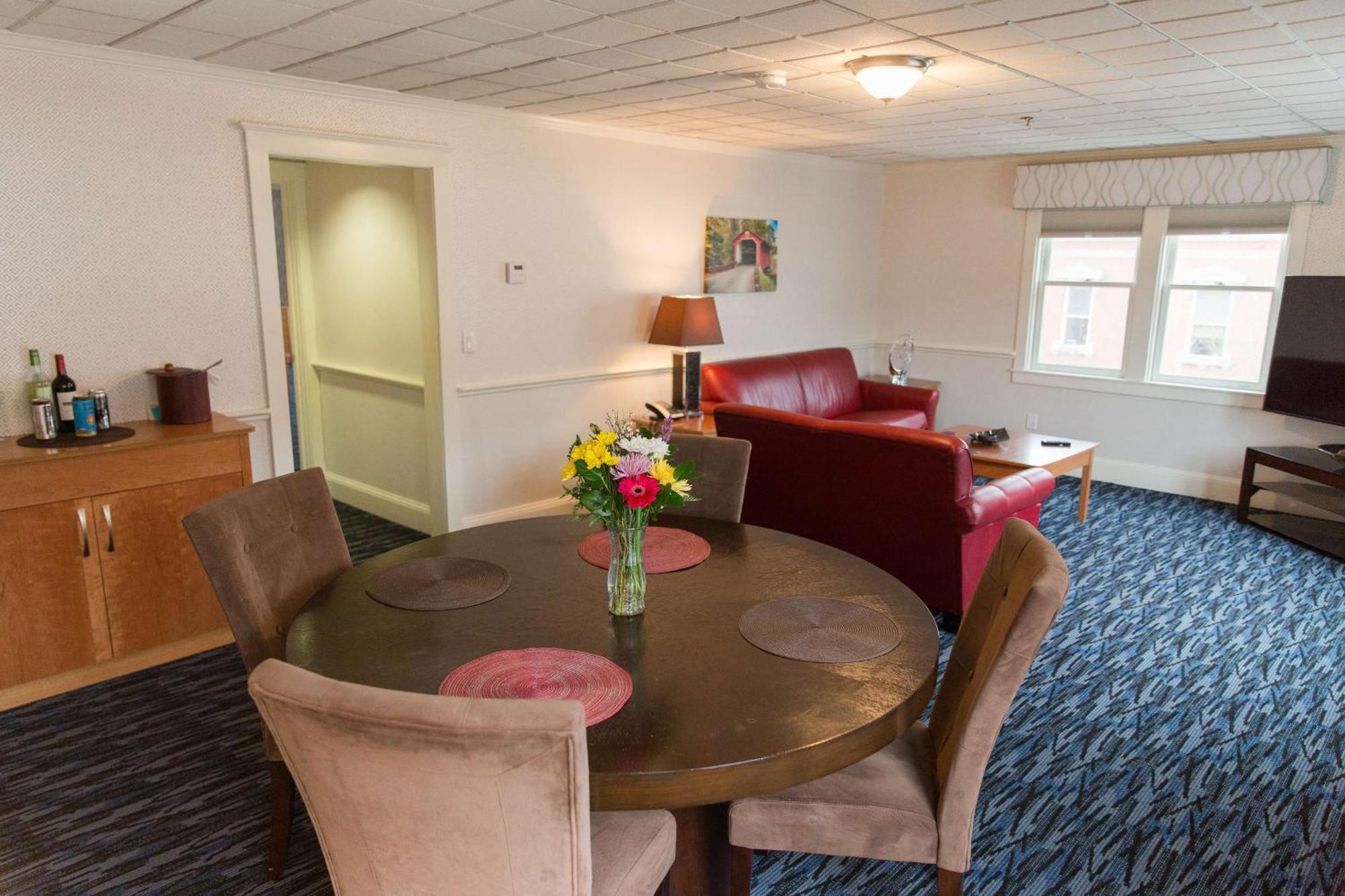 Capitol Plaza Hotel Montpelier Tapestry Collection By Hilton Exterior foto